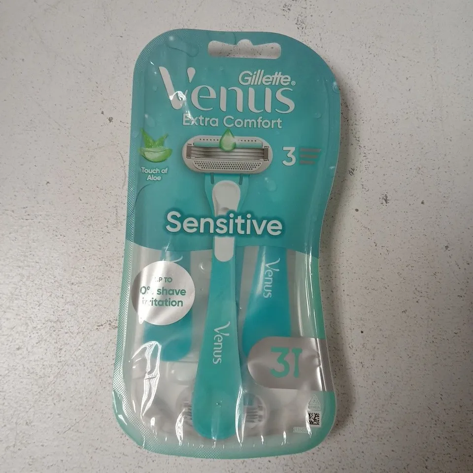 GILLETTE VENUS EXTRA COMFORT SENSITIVE RAZORS – 3 BLADES, SEALED