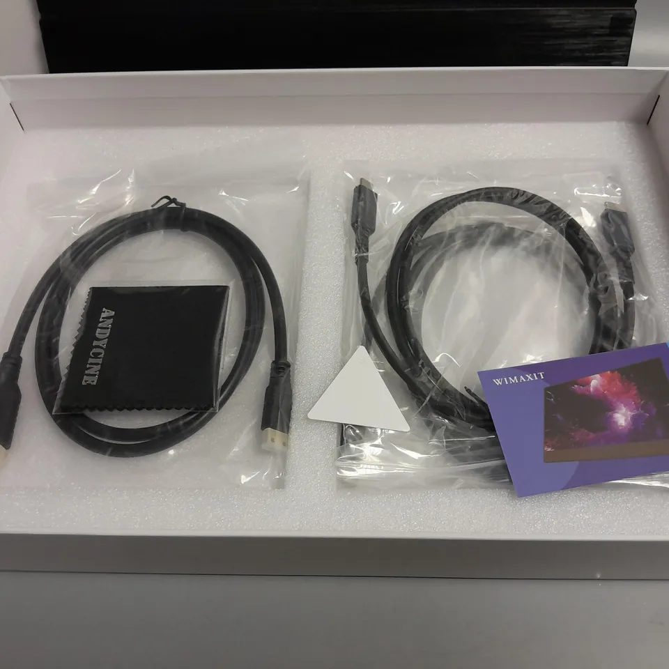 BOXED WIMZXIT PORTABLE MONITOR - M1331CV2