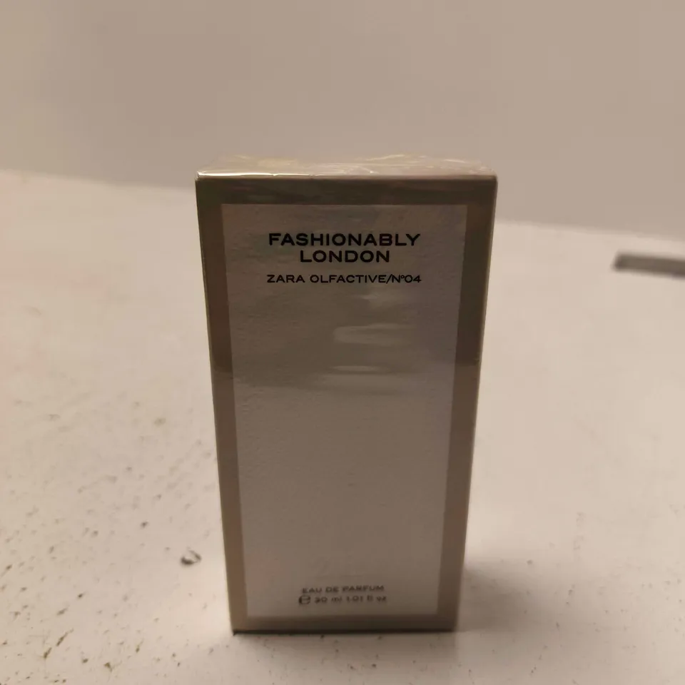 BOXED FASHIONABLY LONDON EAU DE PARFUM 30ML