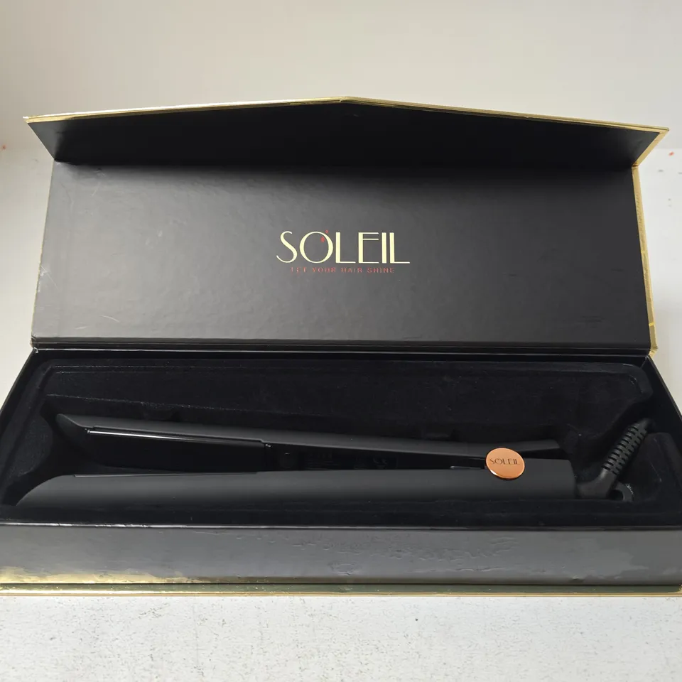 BOXED SOLEIL IR+ INFRARED FLAT IRON BLACK