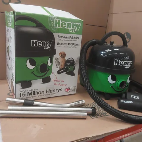 BOXED HENRY PET 200-11 PET HOOVER