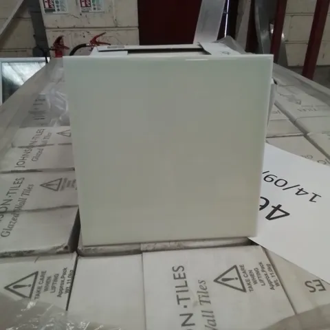 PALLET TO CONTAIN APPROX. 96 X PACKS OF JOHNSON'S BRAND NEW PRISMATICS GLAZED WALL TILES IN OYSTER - 25 TILES PER PACK // TILE SIZE: 197 X 197 X 6.5mm