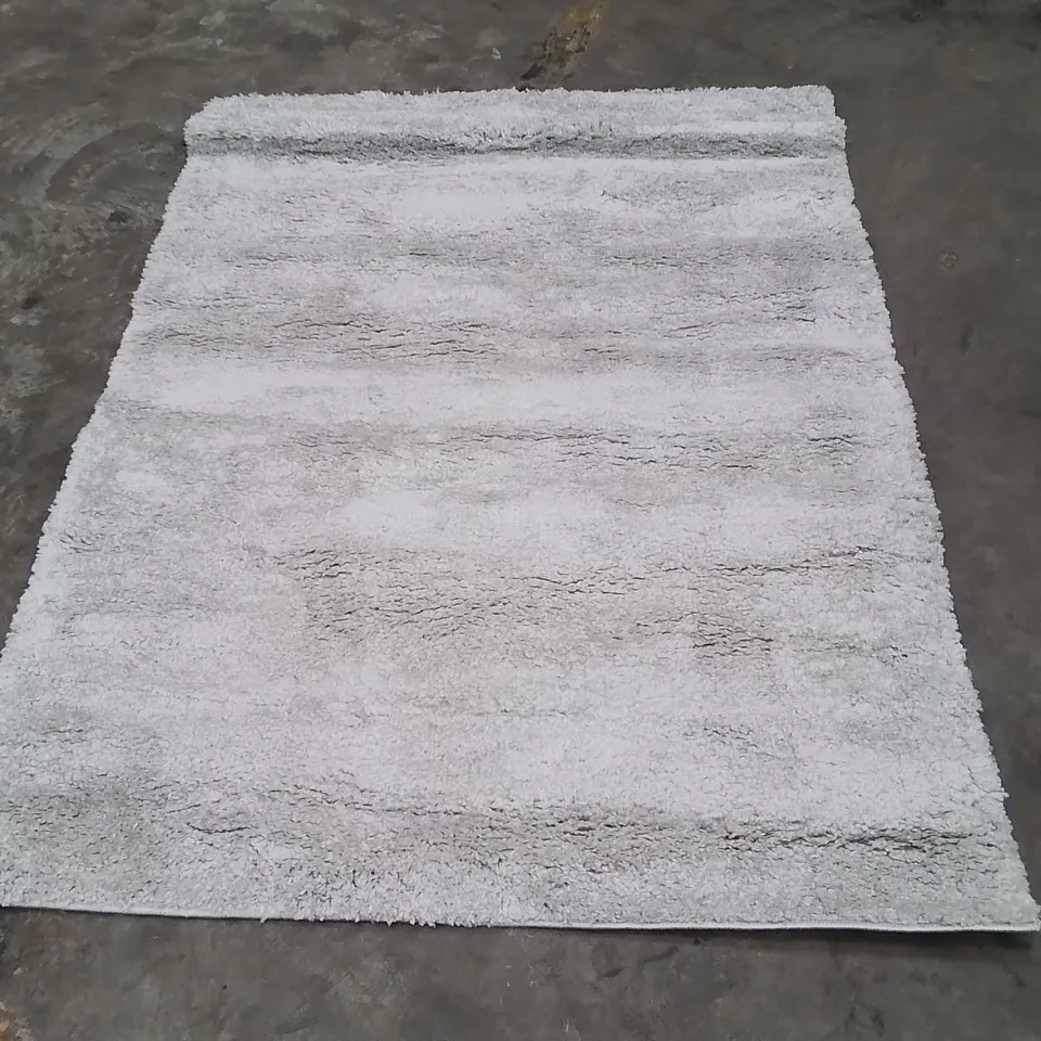 QUALITY DESIGNER AREA RUG - APPROXIMATELY 160X120CM