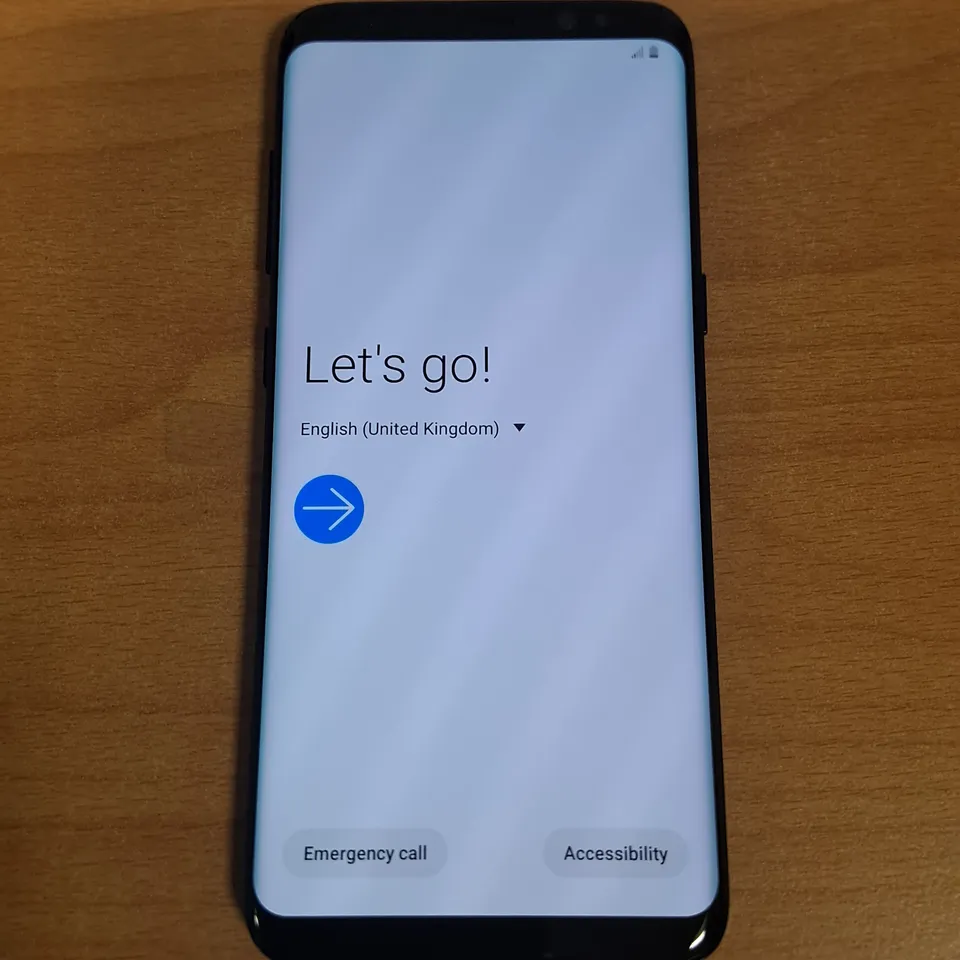 BOXED SAMSUNG GALAXY S8 64GB IN BLACK - SM-G9500