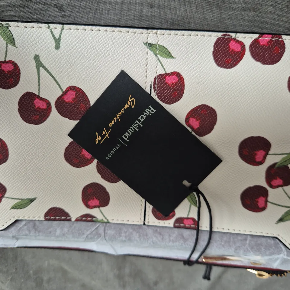 RIVER ISLAND CHERRY PRINT WALLET / CLUTCH – CREAM