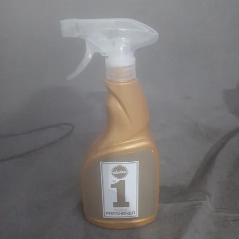 APPROXIMATELY 12 ASSORTED HOUSEHOLD LIQUIDS INCLUDING FABRIC FRESHENER , MULTI PURPOSE CLEANER AND ASTONISH TOILET FRESH