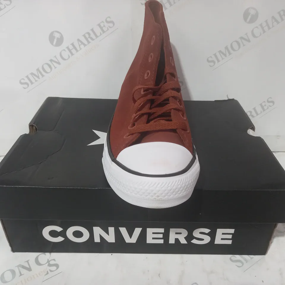 BOXED PAIR OF CONVERSE ALL STAR HI-TOP SHOES IN CEDAR BARK UK SIZE 8