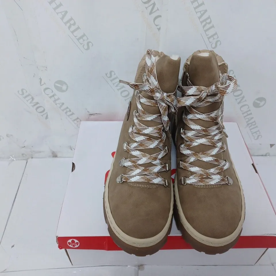 BOXED PAIR OF RIEKER LACE UP CHUNKY BOOTS IN CREAM SIZE 6