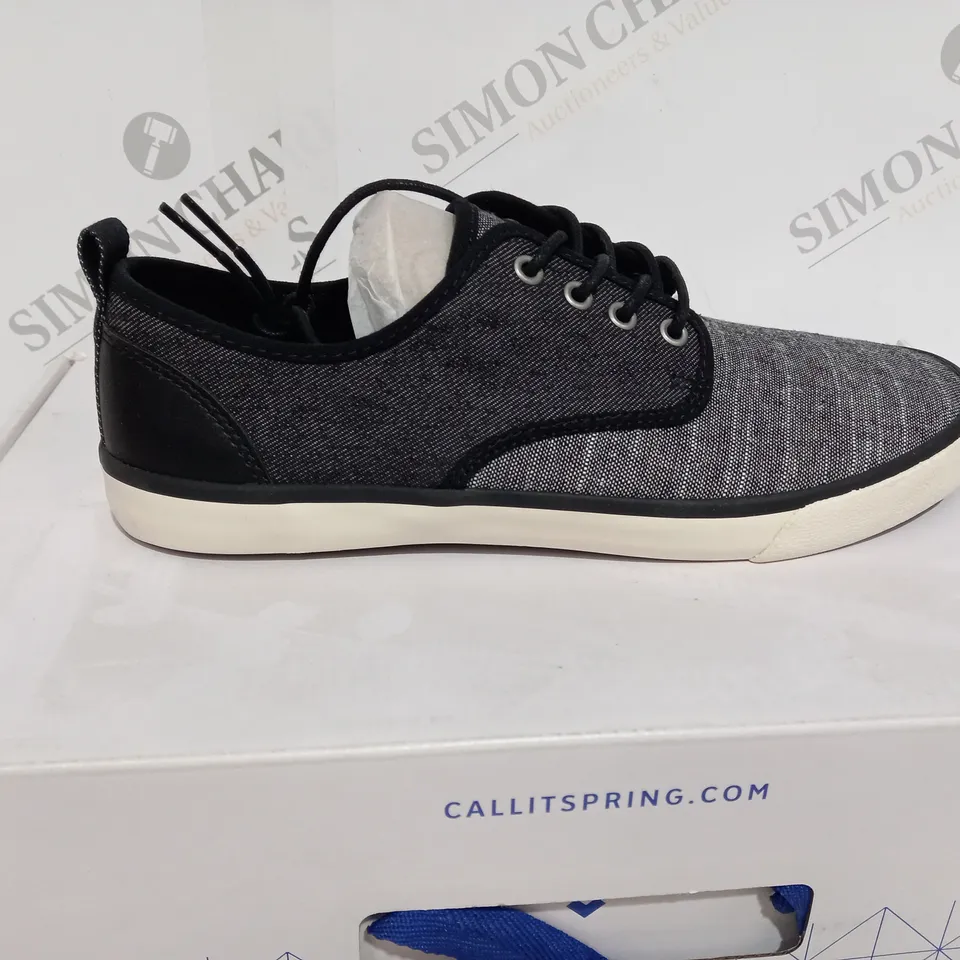 BOXED CALL IT SPRING BELLVARE BLACK & GREY SHOES - SIZE 6