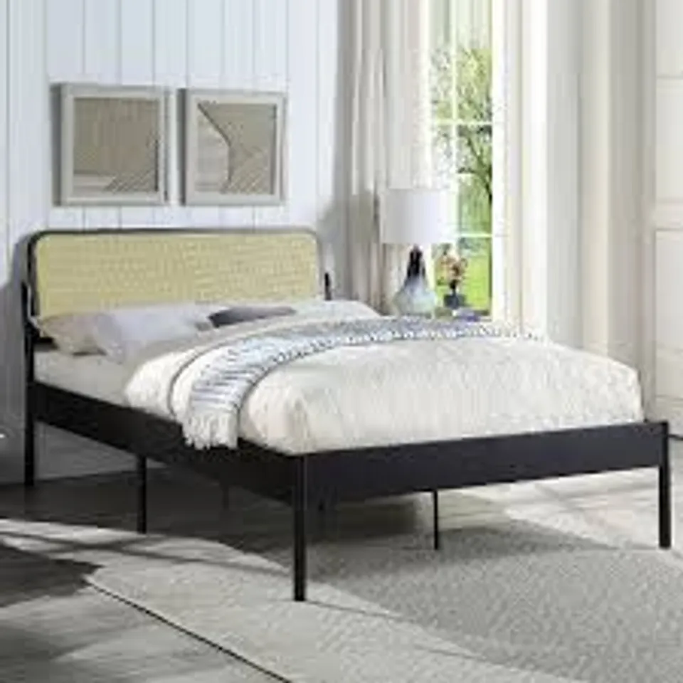 BOXED CHESHUNT RATTAN BLACK METAL DOUBLE BED (1 BOX)