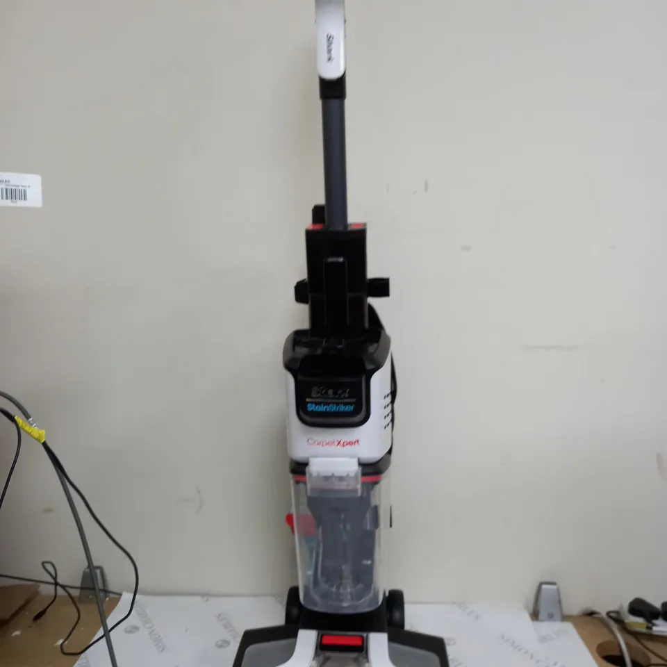 SHARK CARPET XPERT DEEP CARPET CLEANER & BUILT IN STAIN STRIKER EX200UK - COLLECTION ONLY