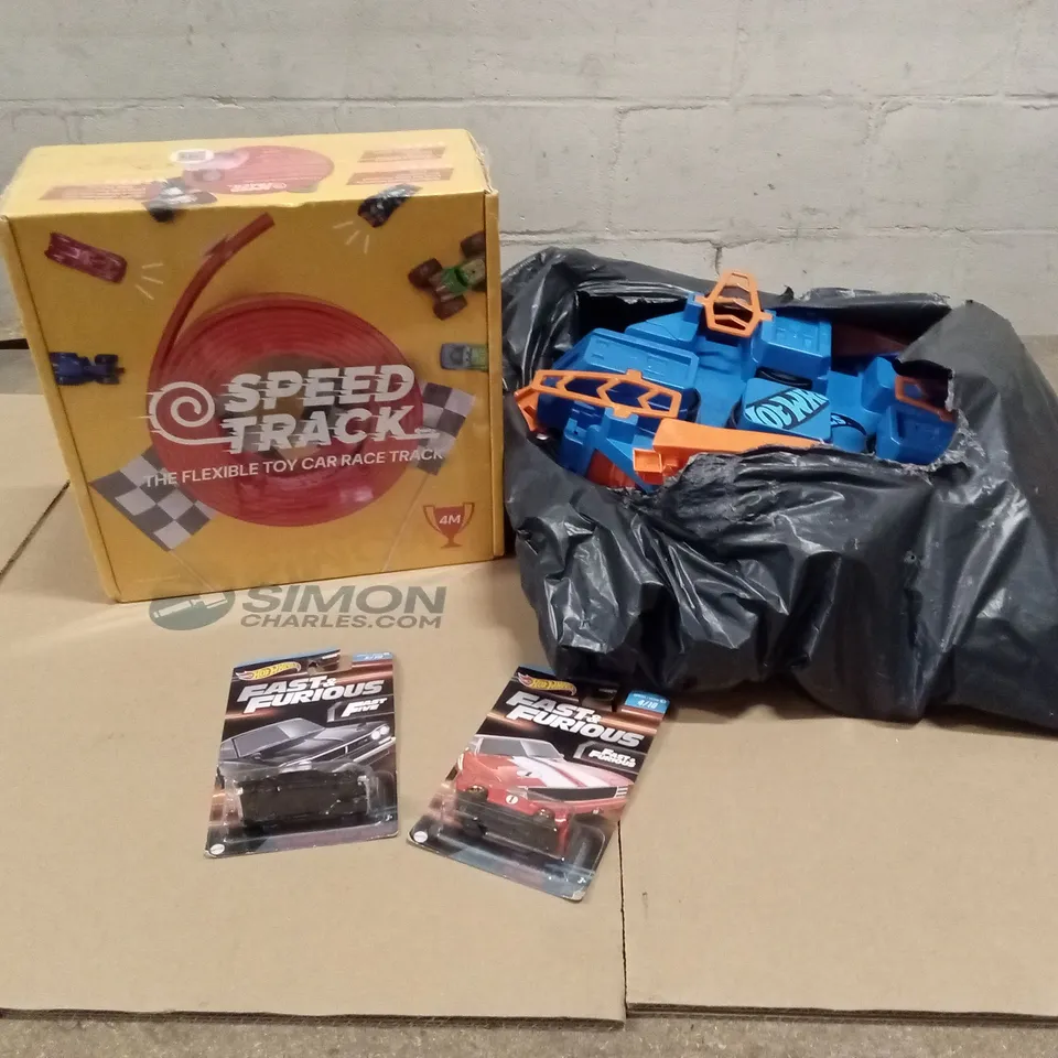 MIXED ASSORTMENT OF HOT WHEELS AND KIDS CAR TOYS AND ACCESSORIES