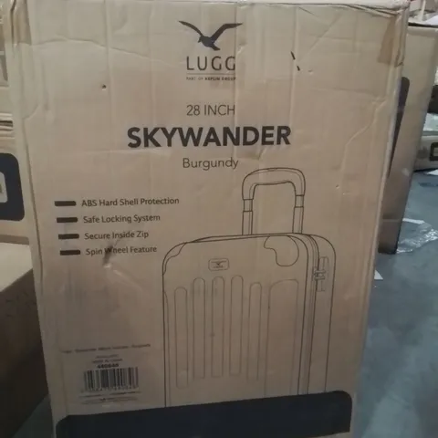 BOXED LUGG 28INCH SKYWANDER SUITCASE BURGUNDY 