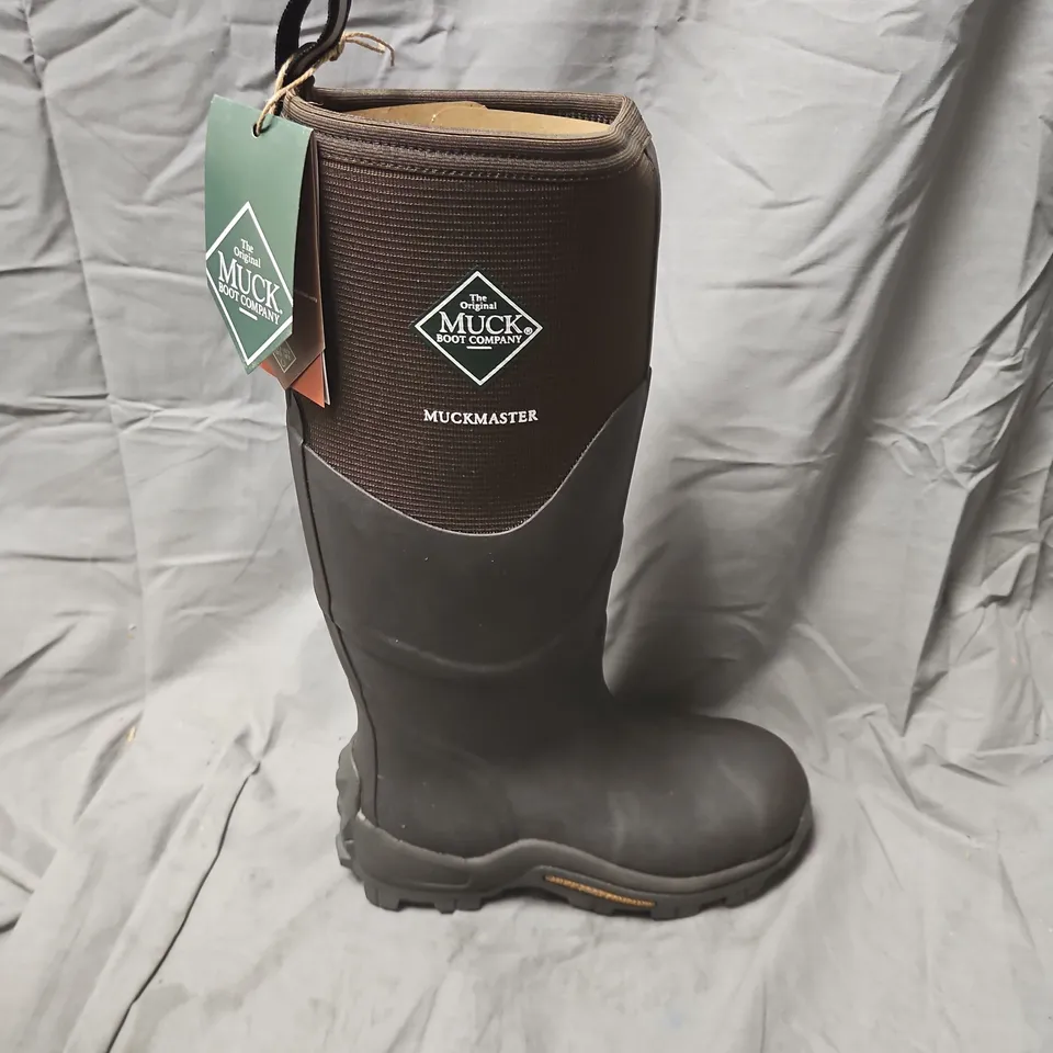 BOXED MUCK BOOT CO KNEE-HIGH RUBBER BOOTS – BLACK - UK 4