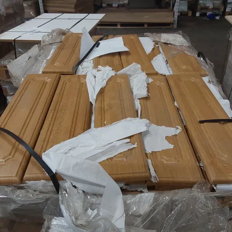 PALLET OF LARGE QUANTITY OF KITCHENS/BEDROOM REPLACEMENT CABINET DOOR/DRAWER/END PANELS IN ASSORTED SIZES