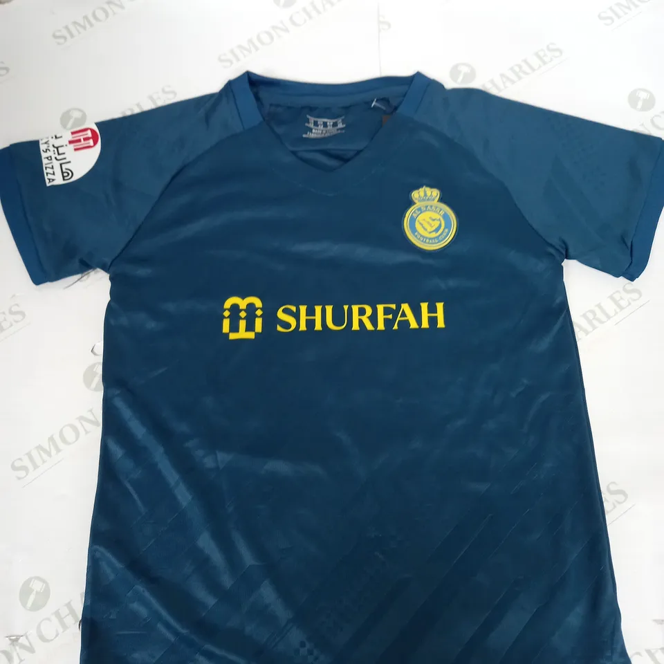 AL NASSR AWAY SHIRT WITH RONALDO 7 SIZE 22