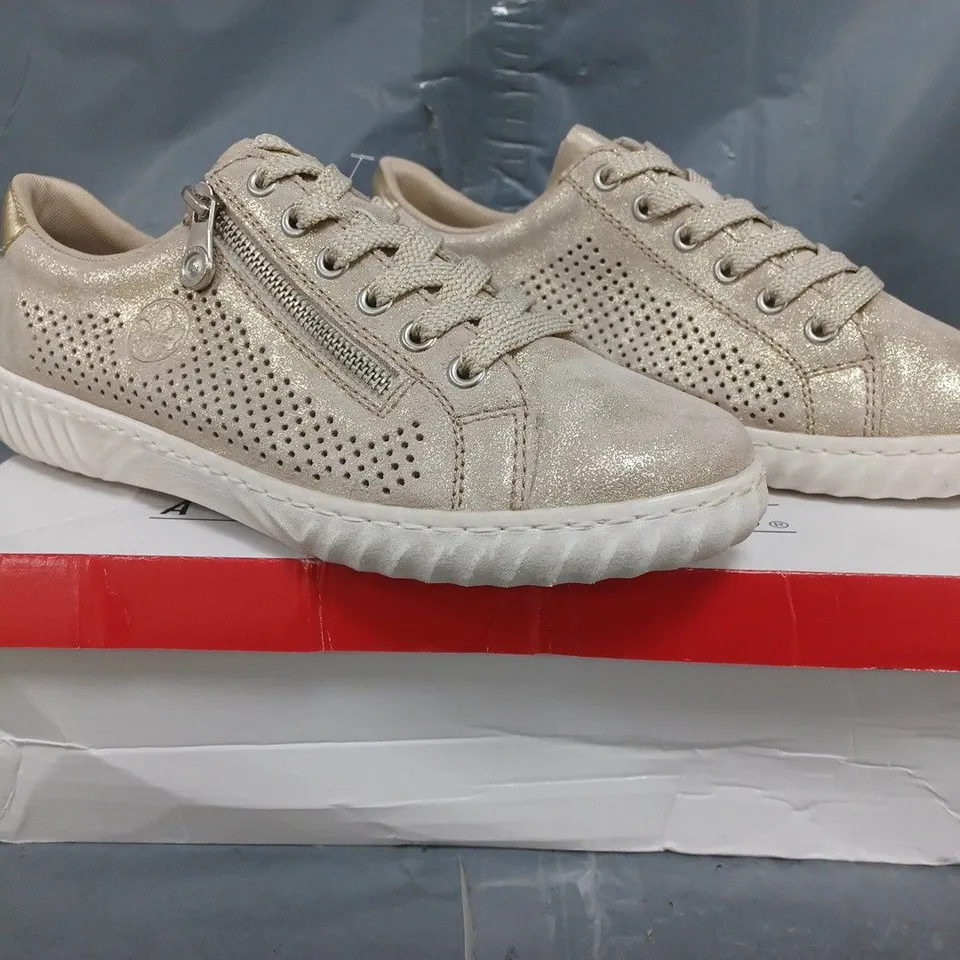 BOXED PAIR OF RIEKER LEATHER PERFORATED METALLIC TRAINERS IN GOLD SIZE 6
