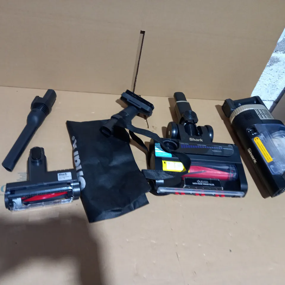 SHARK STRATOS CORDLESS STICK VACUUM 