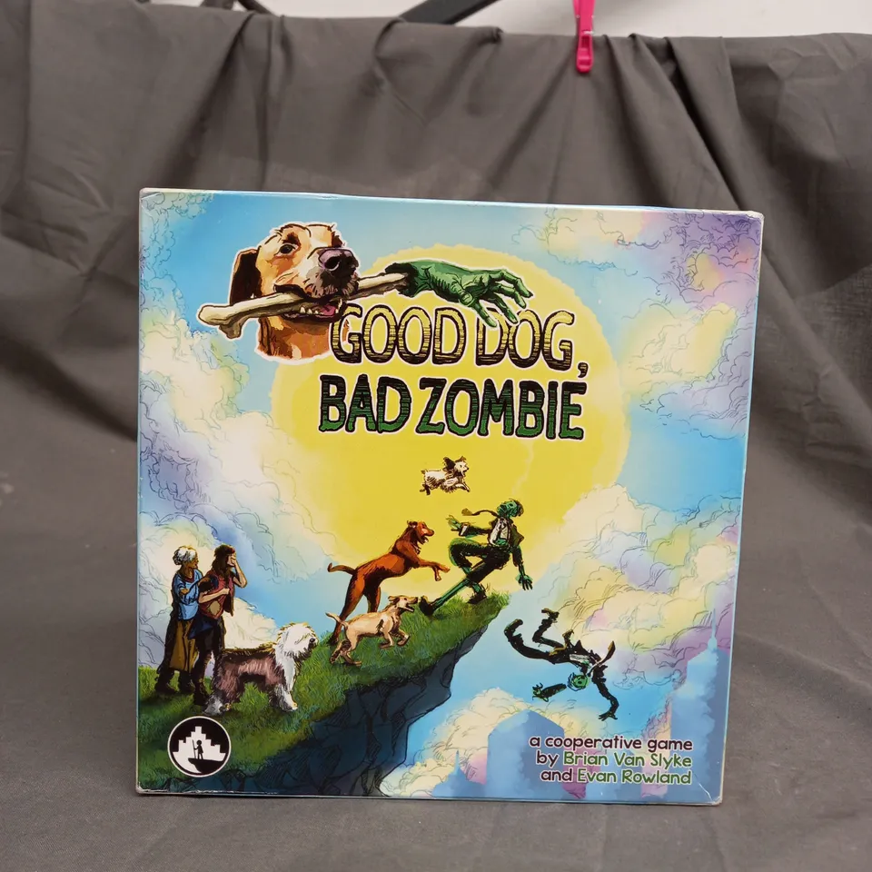 GOOD DOG, BAD ZOMBIE BOARD GAME