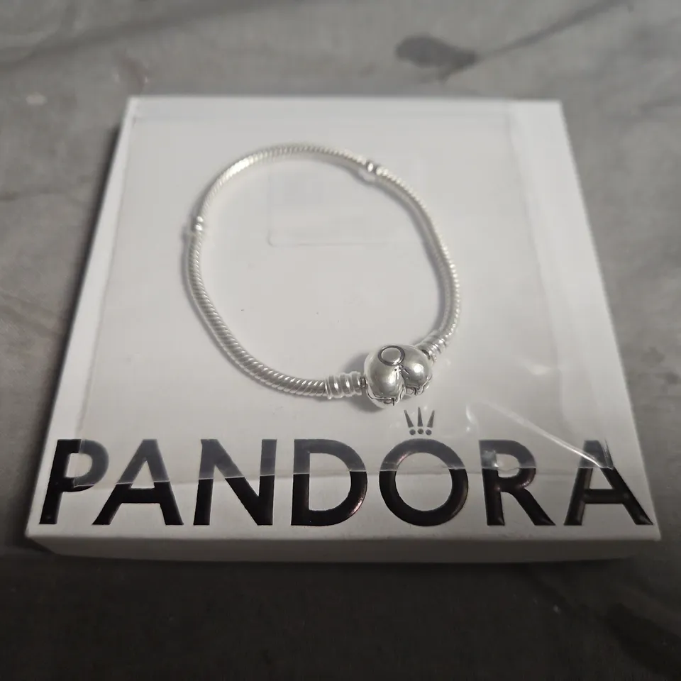 PANDORA "O" INITIAL HEART CHARM BRACELET