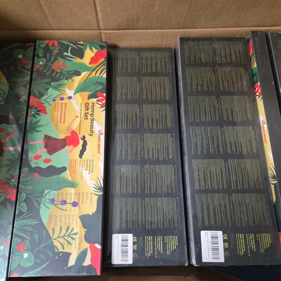 52 BOXED AND SEALED VITABLOSSOM HEMP BEAUTY GIFT SET - COLLECTION ONLY
