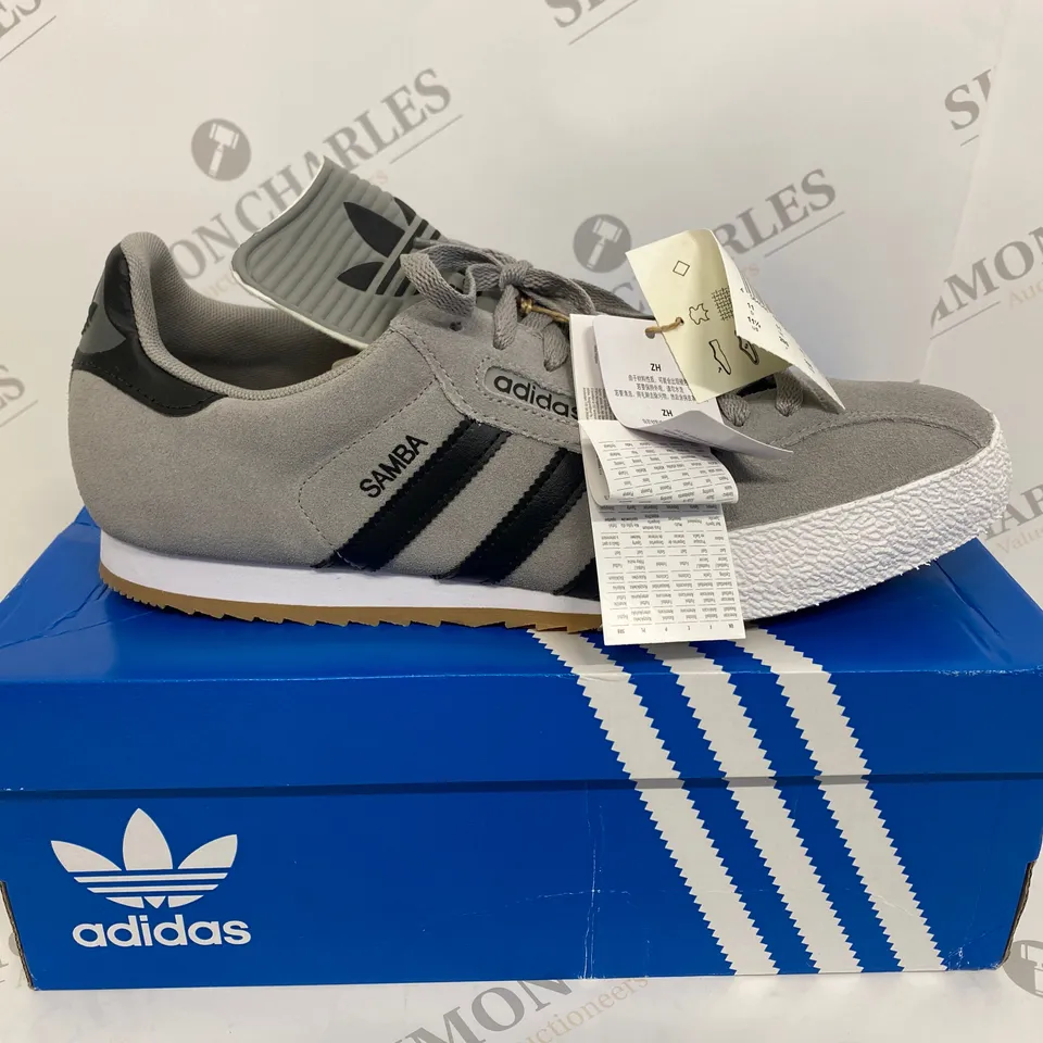 BOXED PAIR OF ADIDAS SAMBA GREY TRAINERS SIZE 11
