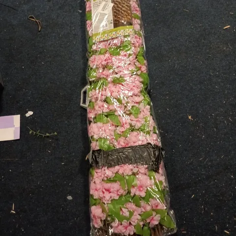 FAUX DECOR SOLAR IN LIT PINK BLOSSOM TRELLIS 180 X 90CM UNBOXED