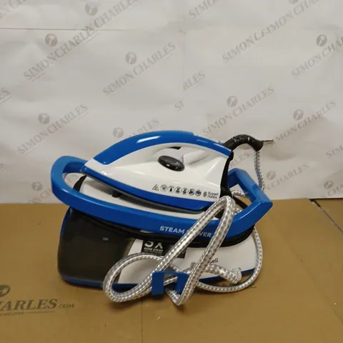 RUSSELL HOBBS STEAM POWER IRON