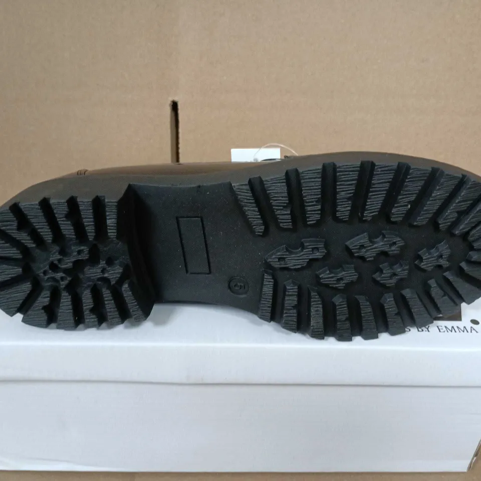 BOXED PAIR OF SHOES BY EMMA BLACK PATENT LOAFERS WITH GOLD HORSEBIT BUCKLE – UK SIZE 5