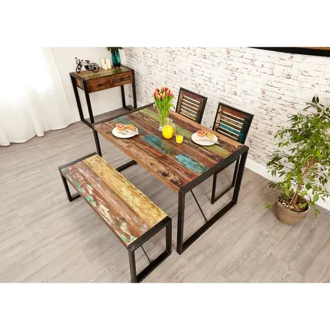 BOXED SUBEDI URBAN CHIC TABLE (1 BOX)