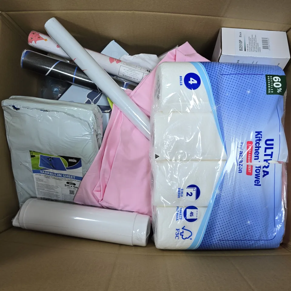 APPROXIMATELY 20 ASSORTED HOUSEHOLD ITEMS TO INCLUDE MILKEFAN SLEEPING BAG, SUPER FILTER, TARPAULIN SHEET, ETC