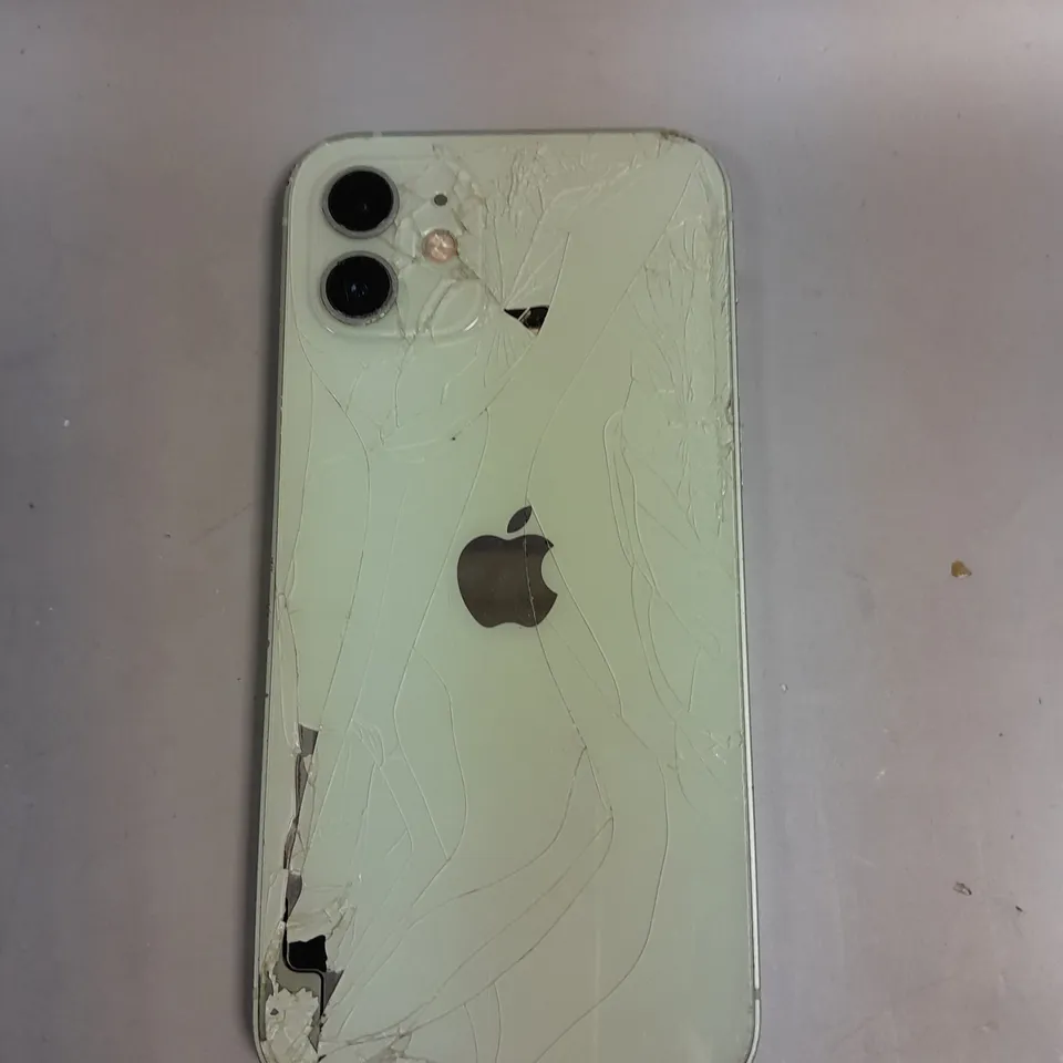 APPLE IPHONE 12 SMARTPHONE 