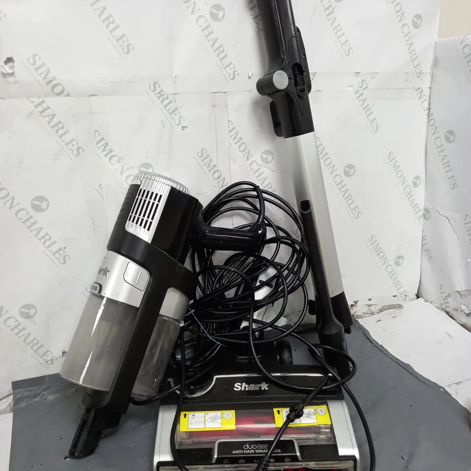 SHARK STRATOS VACUUM CLEANER