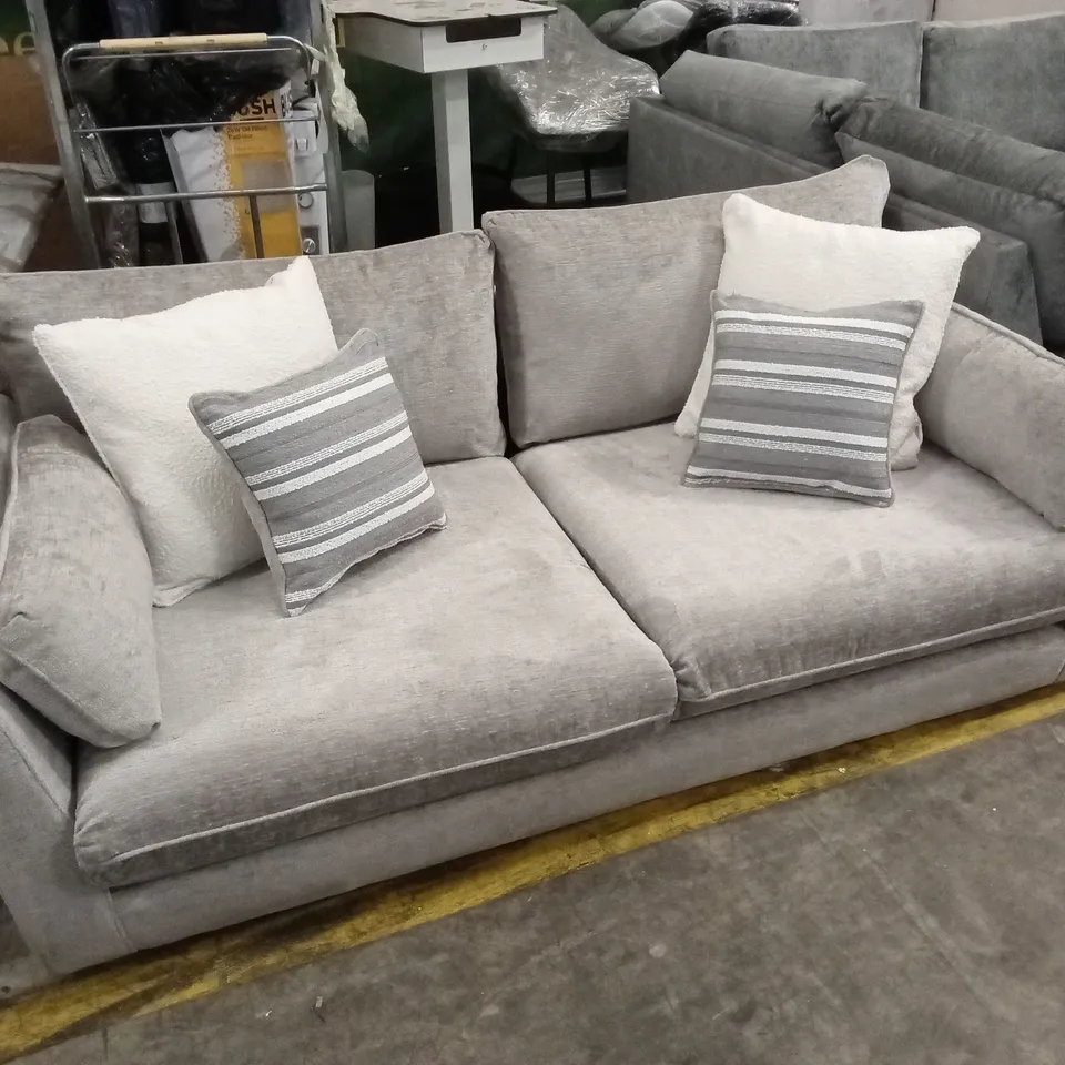 SANREMO 3 SEATER SOFA RRP £1649