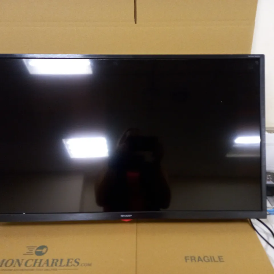 SHARP 1T-C32BB3IE1NB 32 INCH HD READY LED TV