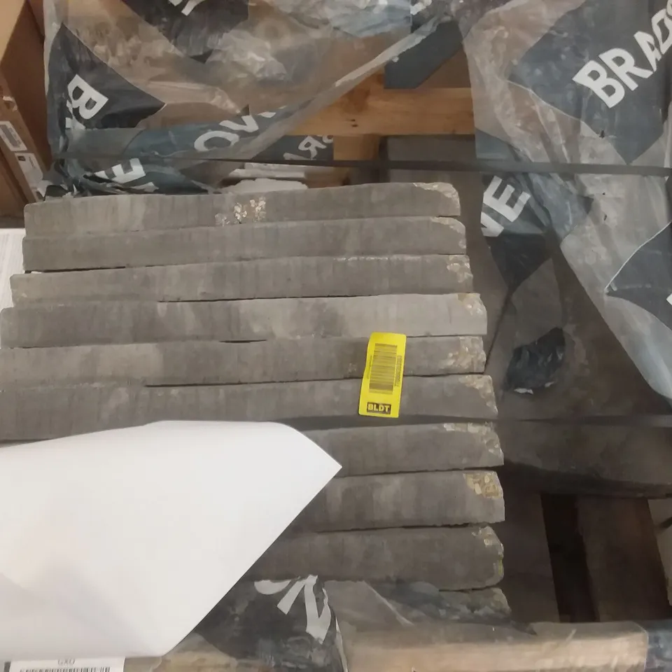 PALLET OF APPROXIMATELY 15 STONE SLABS