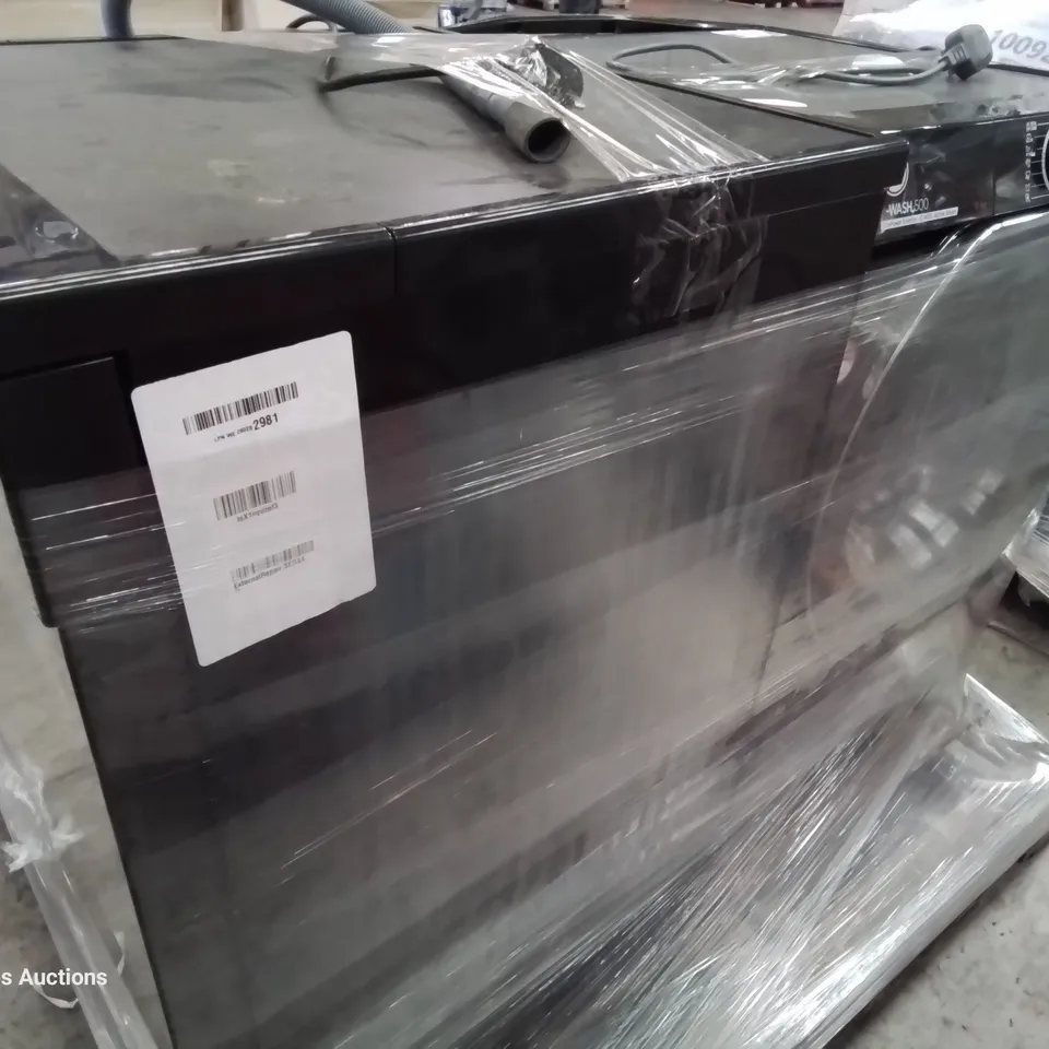 HOOVER H-WASH 500 FREESTANDING WASHING MACHINE AND HISENSE HS60240BUK FREESTANDING STANDARD DISHWASHER