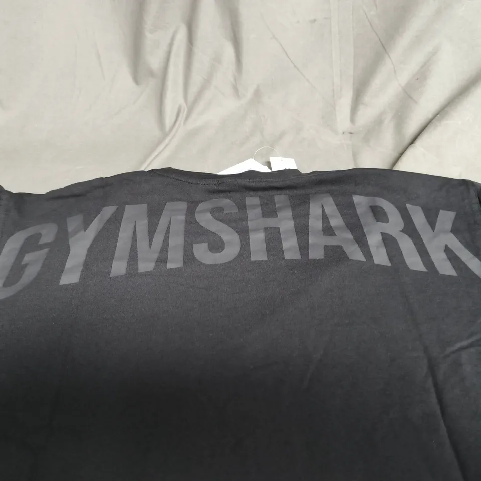 GYMSHARK T-SHIRT – SIZE S