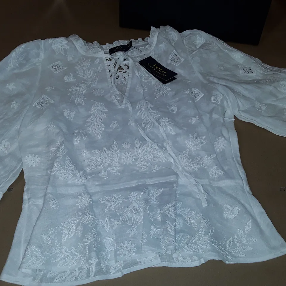 BOXED RALPH LAUREN WHITE EMBRODERIED BLOUSE - SIZE 8