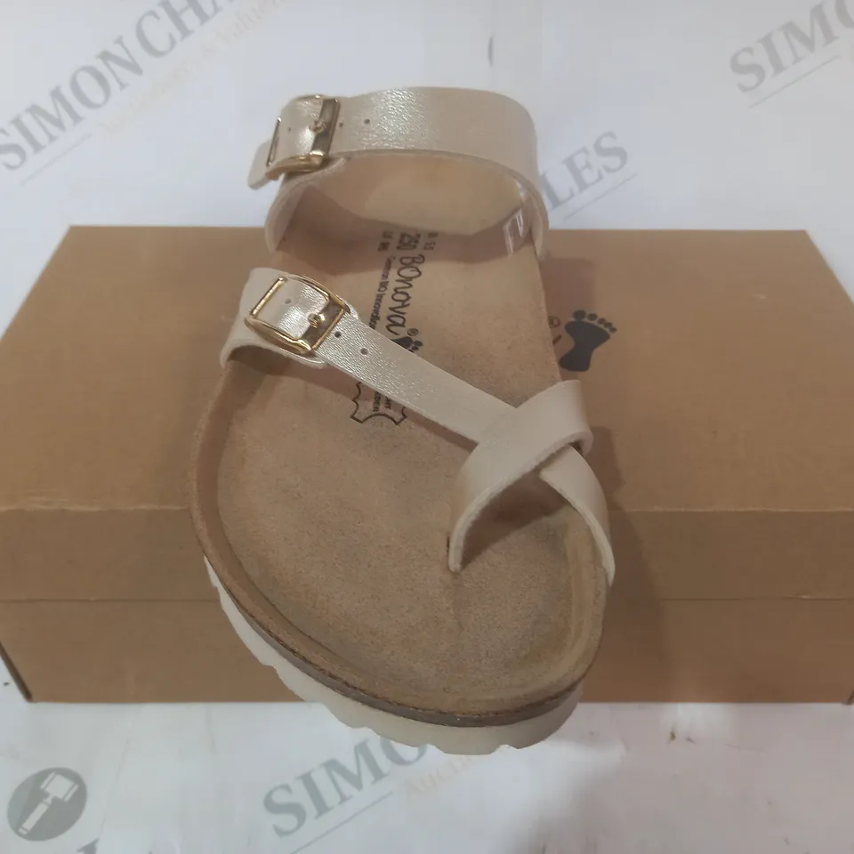 BOXED PAIR OF BONOVA SANDALS IN METALLIC GOLD COLOUR SIZE 6