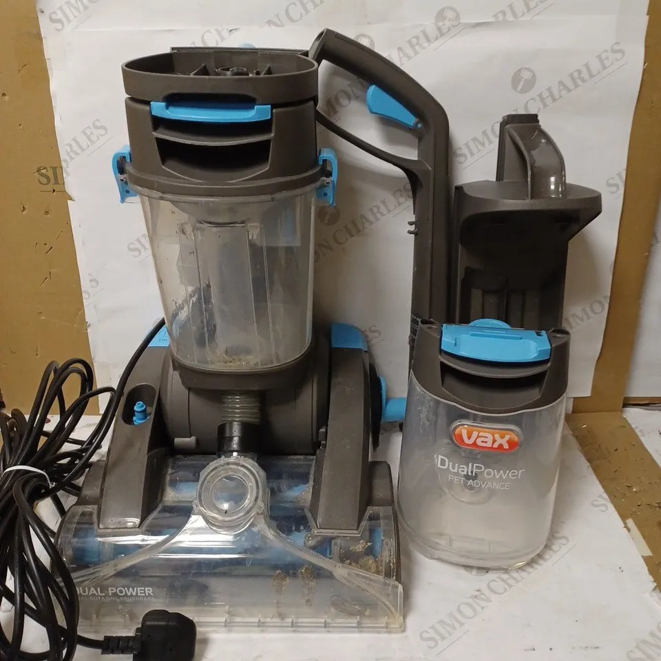 VAX DUAL POWER PET ADVANCE CARPET CLEANER