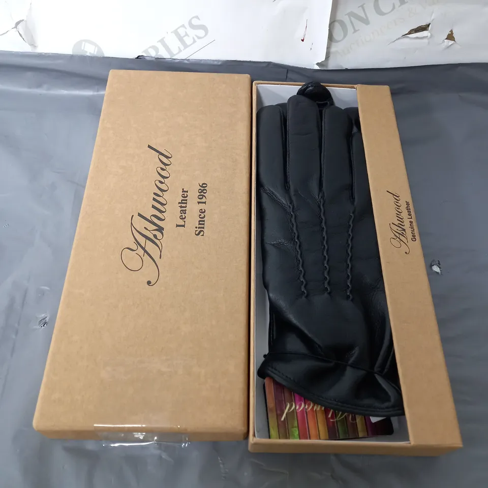 ASHWOOD BOXED LEATHER GLOVES