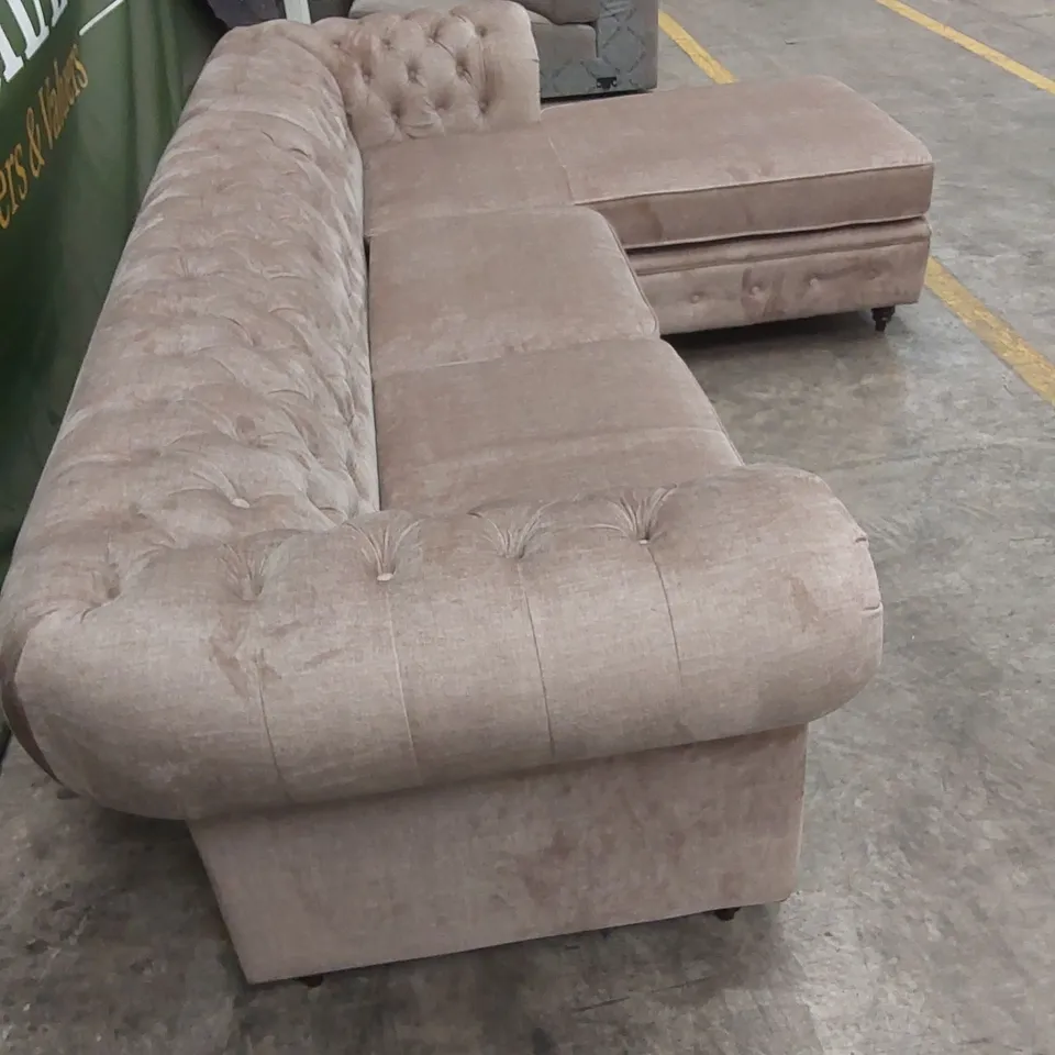 LAURA CHESTERFIELD FABRIC RIGHT HAND CORNER CHAISE  RRP £1999