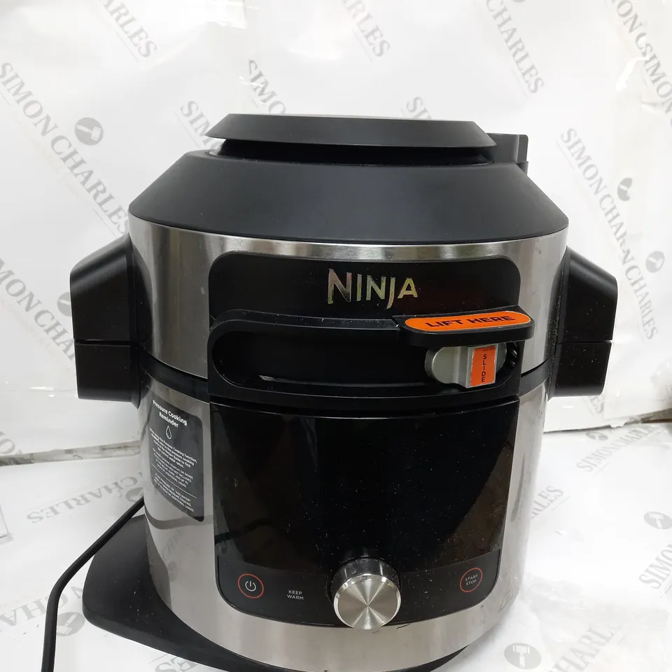 BOXED NINJA FOODI MAX MULTI COOKER