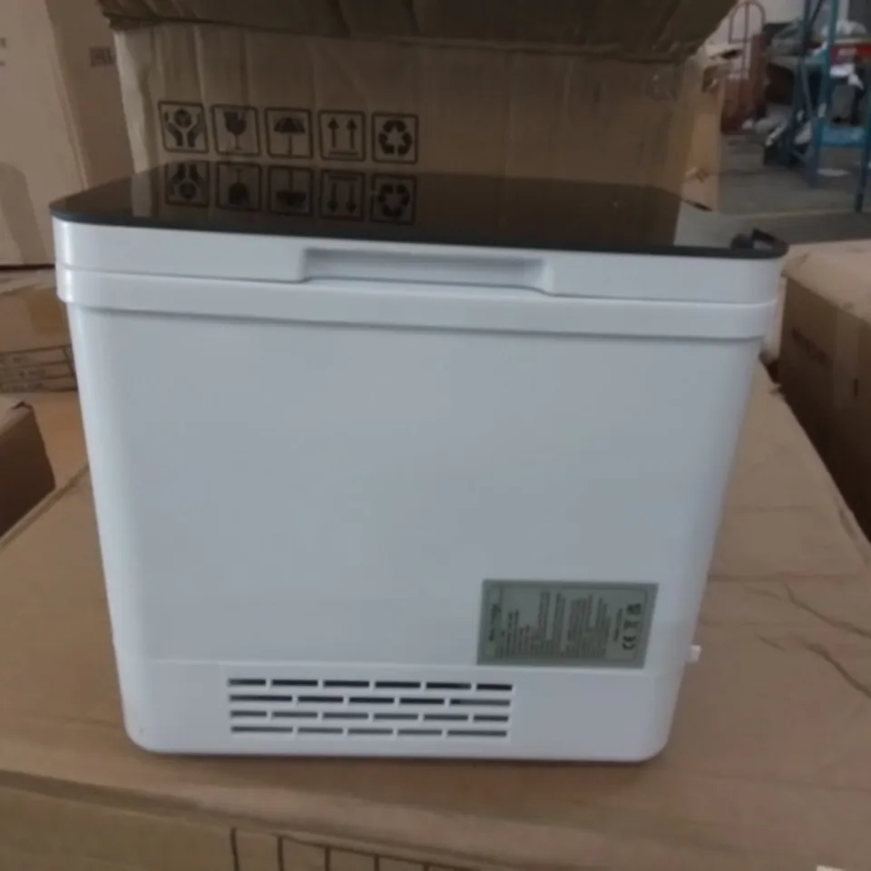 BOXED LL 4AL CAR REFRIGERATOR