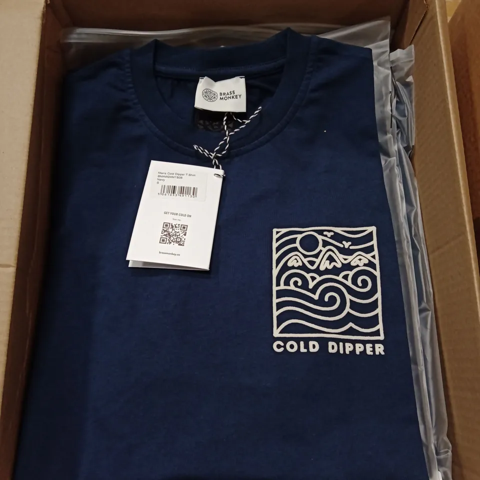 BOX OF APPROXIMATELY 18 X BRAND NEW BRASS MONKEY MENS T-SHIRT - BMAW24MTS08 - CORAL // SIZE: S