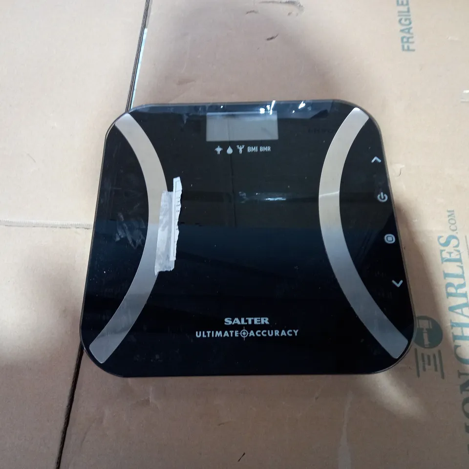 SALTER ULTIMATE ACCURACY ANALYSER SCALE 