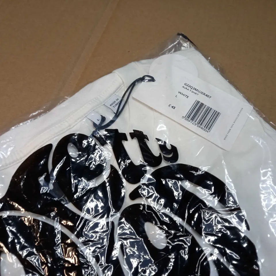 PACKAGED PRETTYGREEN WHITE/AQUA LOGO T-SHIRT - LARGE