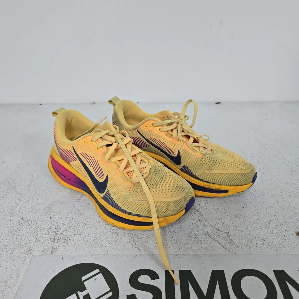 NIKE ZOOMX RUNNING SHOES – YELLOW/ORANGE, MEN'S UK 9