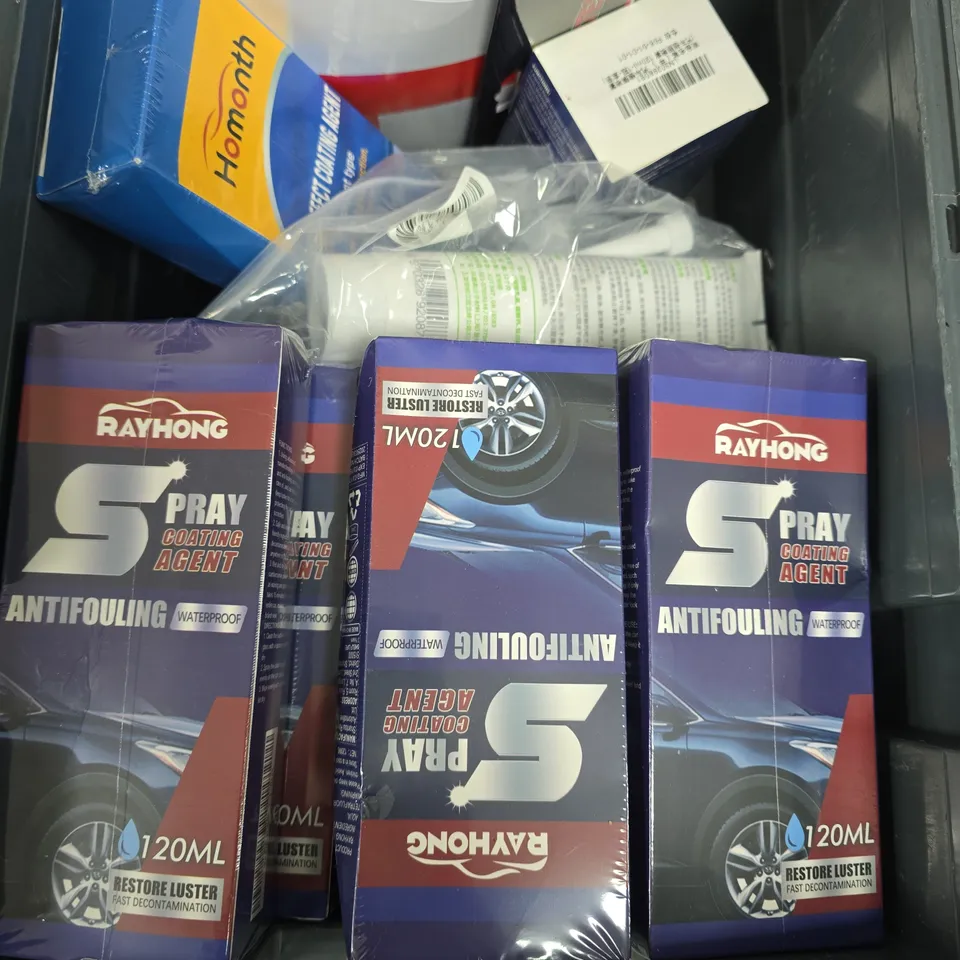 BOX OF ASSORTED CAR ITEMS TO INCLUDE - REDEX - HOMPNTH - RAYHONG / COLLECTION ONLY 